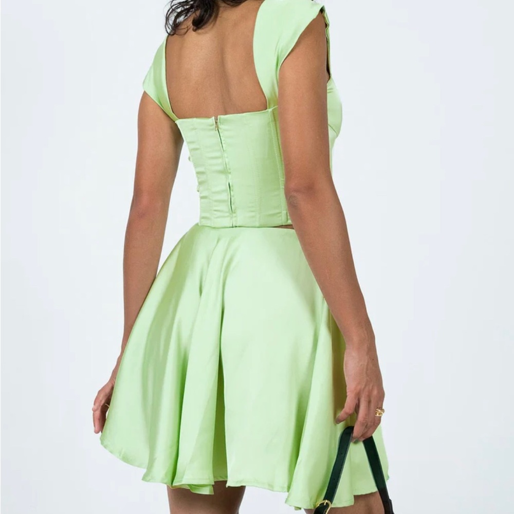 Princess Polly Green Mini Skirt - Picture 4 of 4